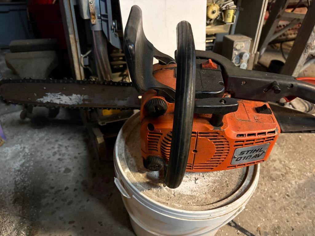 Stihl 010av, Ophalen of Verzenden, Gebruikt