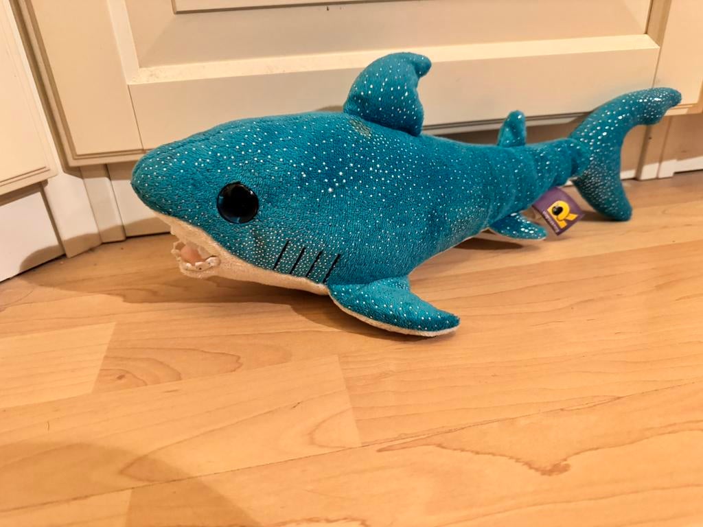 Zgan Haai knuffel shark ravensden blauw glitter 40 cm, Ophalen of Verzenden, Zo goed als nieuw