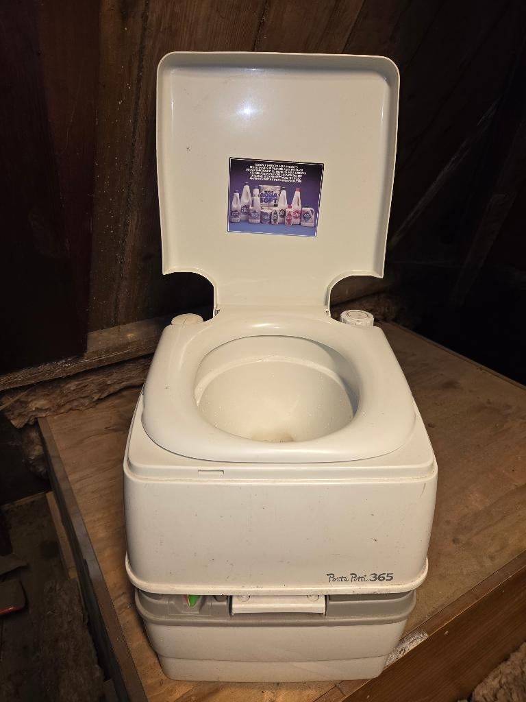 porta pottie, Ophalen, Gebruikt