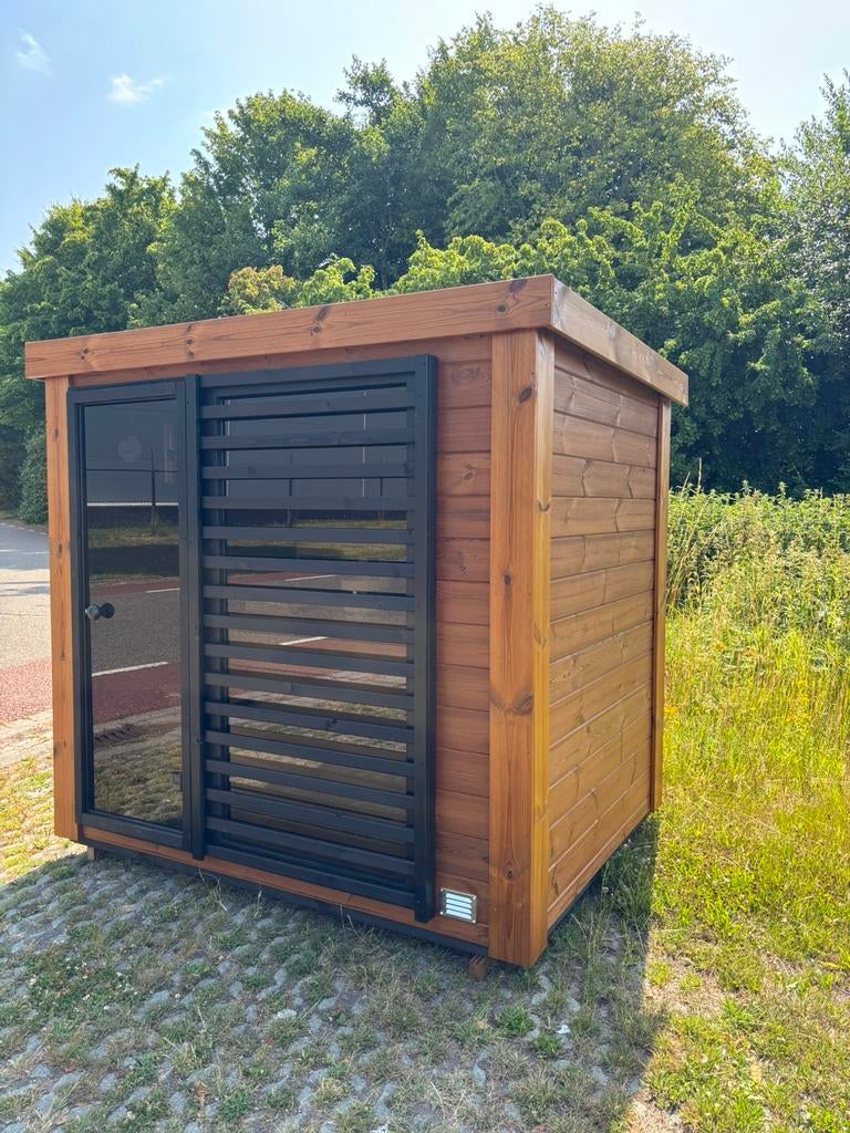 Thermowood buitensauna tuinsauna sauna barrel panorama view
