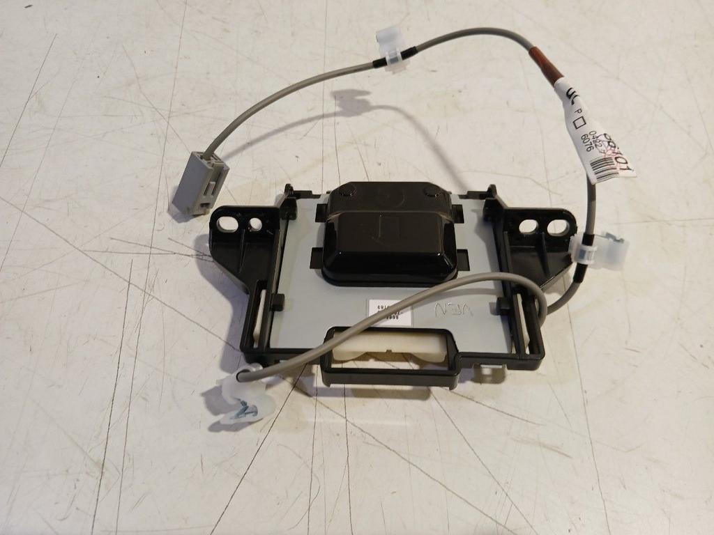 Antenne Toyota Prius, Auto diversen, Autoradio's, Ophalen of Verzenden, Van der Ven Autorecycling B.V., Onderdelen@venauto.nl