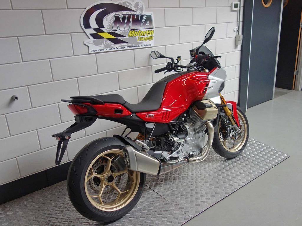 MOTO GUZZI V 100 MANDELLO S (bj 2024), Motoren, Motoren | Moto Guzzi, 2 cilinders, Motorrijbewijs A, Bedrijf, Onbekend