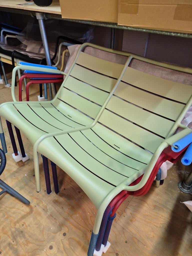 Nieuwe fermob duo lounge chair div kleuren, Tuin en Terras, Tuinbanken, Ophalen, Nieuw, Aluminium