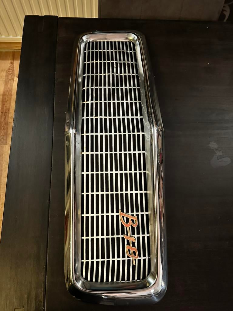 Volvo grill, Ophalen of Verzenden, Volvo, Bumper