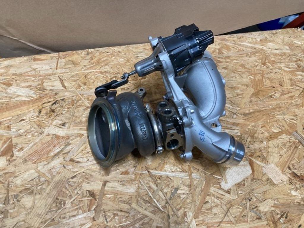 Mini F54 / F57 / F60 turbo  8631897 B36A / B36C, Ophalen of Verzenden, Nieuw, BMW