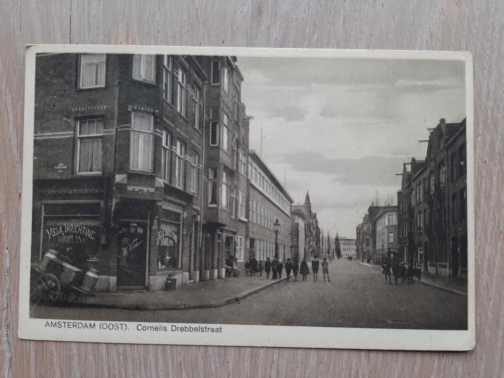 Amsterdam, Cornelis Drebbelstraat Melkinrichting, volk jr20?, Verzamelen, Ophalen of Verzenden, 1920 tot 1940, Ongelopen, Noord-Holland