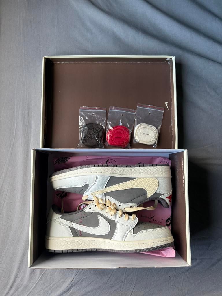 Nike Air Jordan 1 Low Travis Scott Reverse Mocha, Bruin, Verzenden, Nieuw, Sneakers of Gympen
