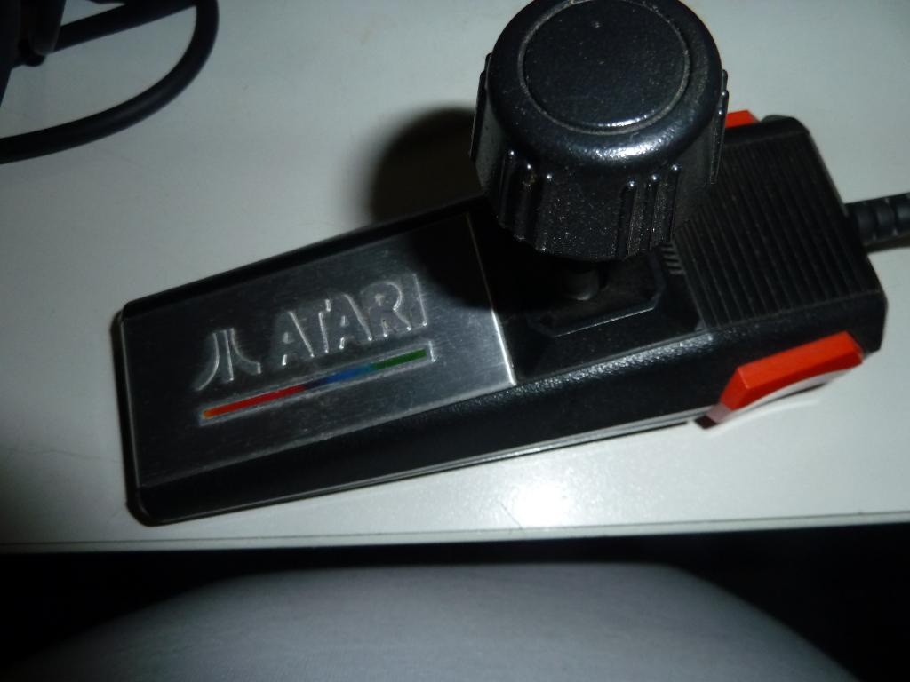 Atari joystick retro nostalgie, Computers en Software, Joysticks, Ophalen of Verzenden, Gebruikt, Atari