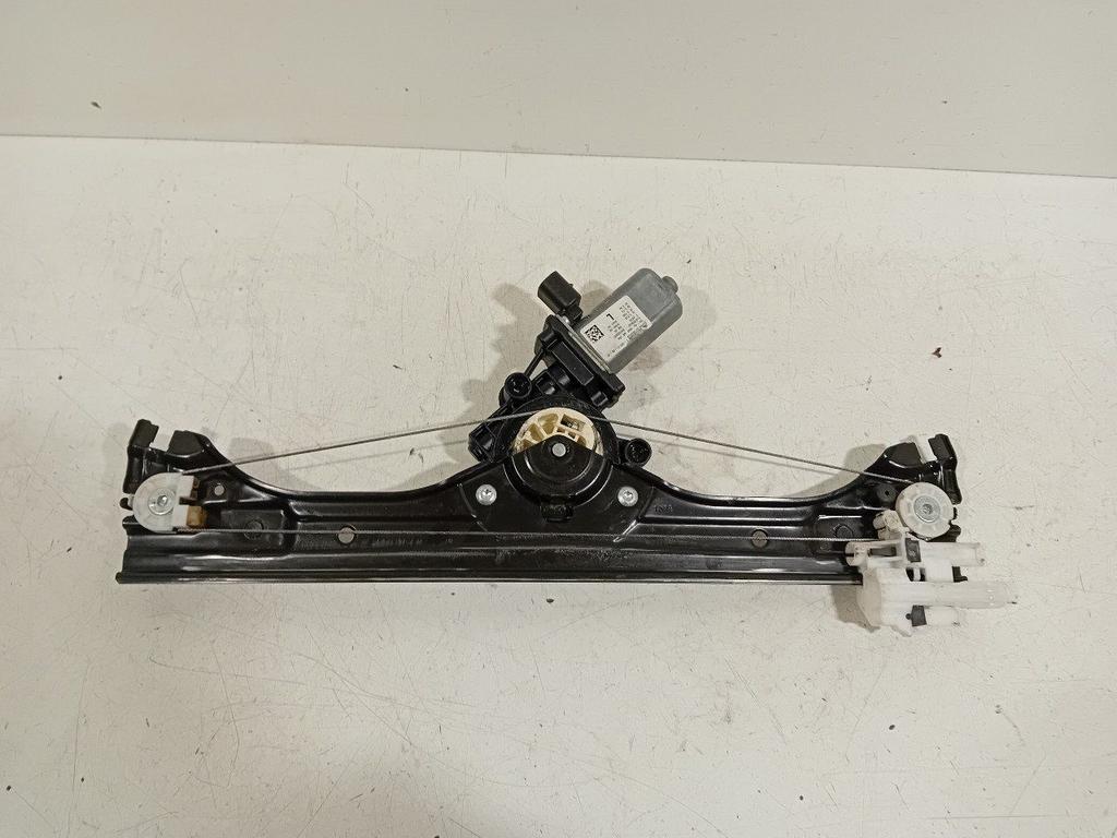 Raammechaniek elektrisch links voor Fiat 500, Onderdelen@venauto.nl, Van der Ven Autorecycling B.V., Gebruikt, Ettenseweg 76, 4706 PB Roosendaal, The Netherlands