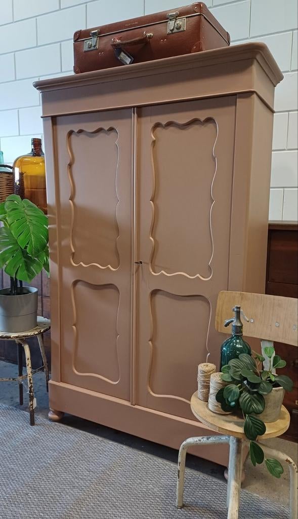 Brocante/Landelijke oudroze kast, Antieke demontabele kast, Ophalen