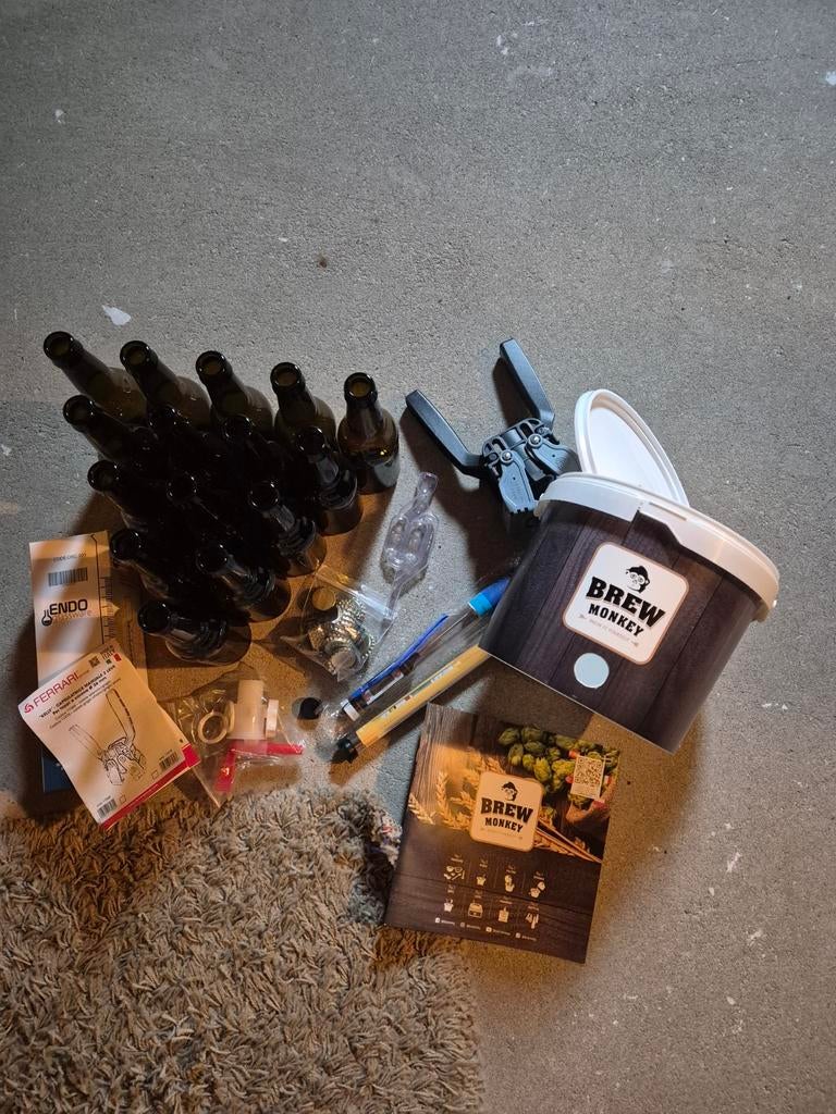 Brew Monkey Eigen Bier Maak Set, Hobby en Vrije tijd, Knutselen, Zo goed als nieuw, Ophalen of Verzenden