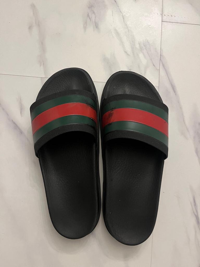 Gucci slipper, Kleding | Heren, Badmode en Zwemkleding, Ophalen of Verzenden, Overige maten, Zwart