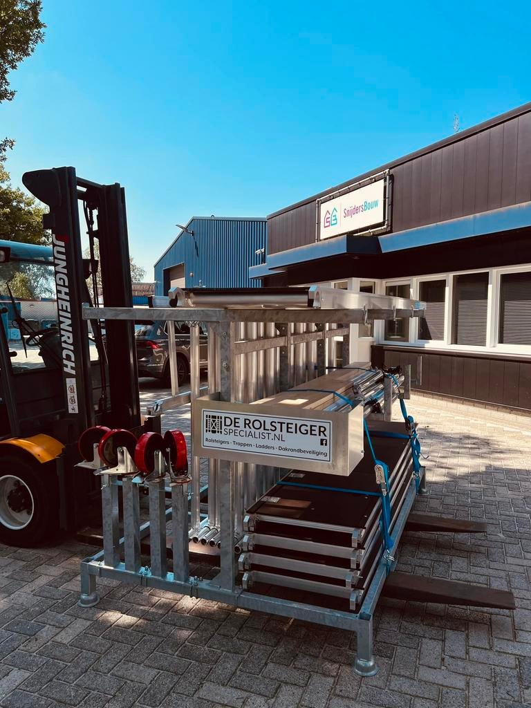 Steigerbok 250 + Rolsteiger  135 x 250 x 8,2m NIEUW 24hr, Doe-het-zelf en Verbouw, Steigers, Ophalen of Verzenden, Nieuw, Rolsteiger of Kamersteiger