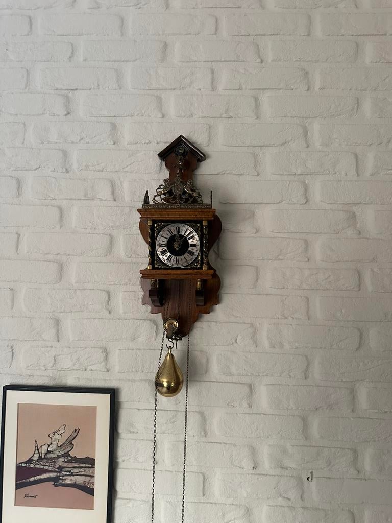 J.W.A. Wuba zaanse wandklok, Ophalen