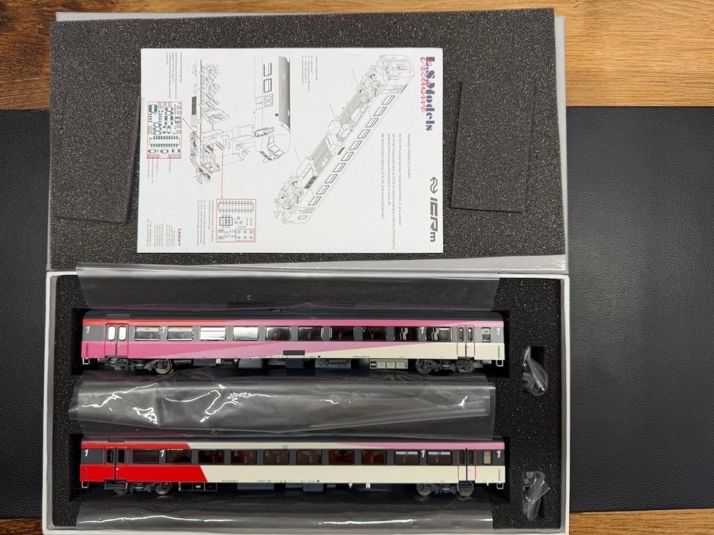 LS Models 44065 NS ICRm Fyra 1e klas, Hobby en Vrije tijd, Modeltreinen | H0, Overige merken, Gelijkstroom, Analoog, Ophalen of Verzenden