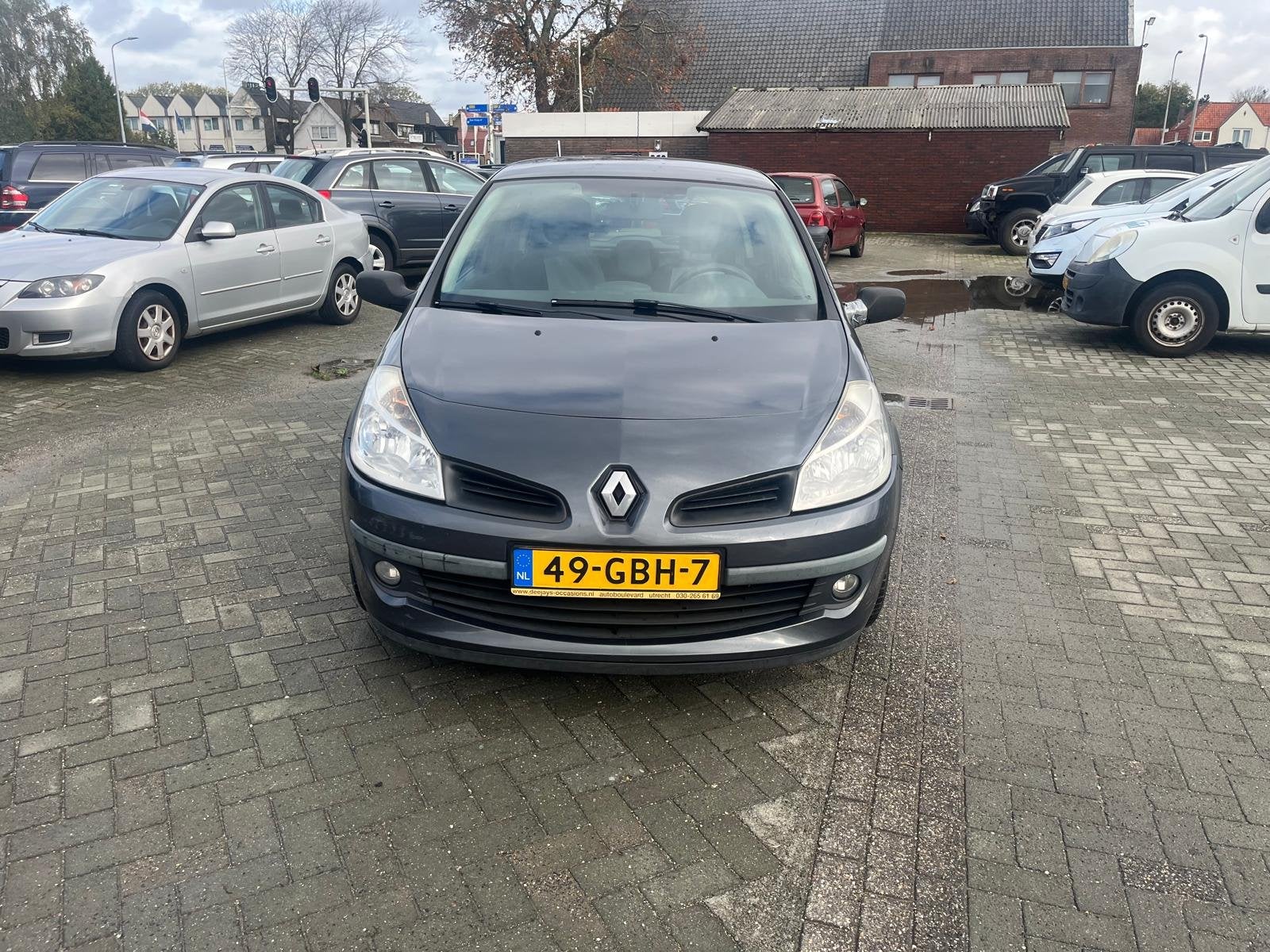 Renault Clio 1.2-16V Special Line airco cv elec ramen, Auto's, Voorwielaandrijving, Gebruikt, 4 cilinders, 1055 kg