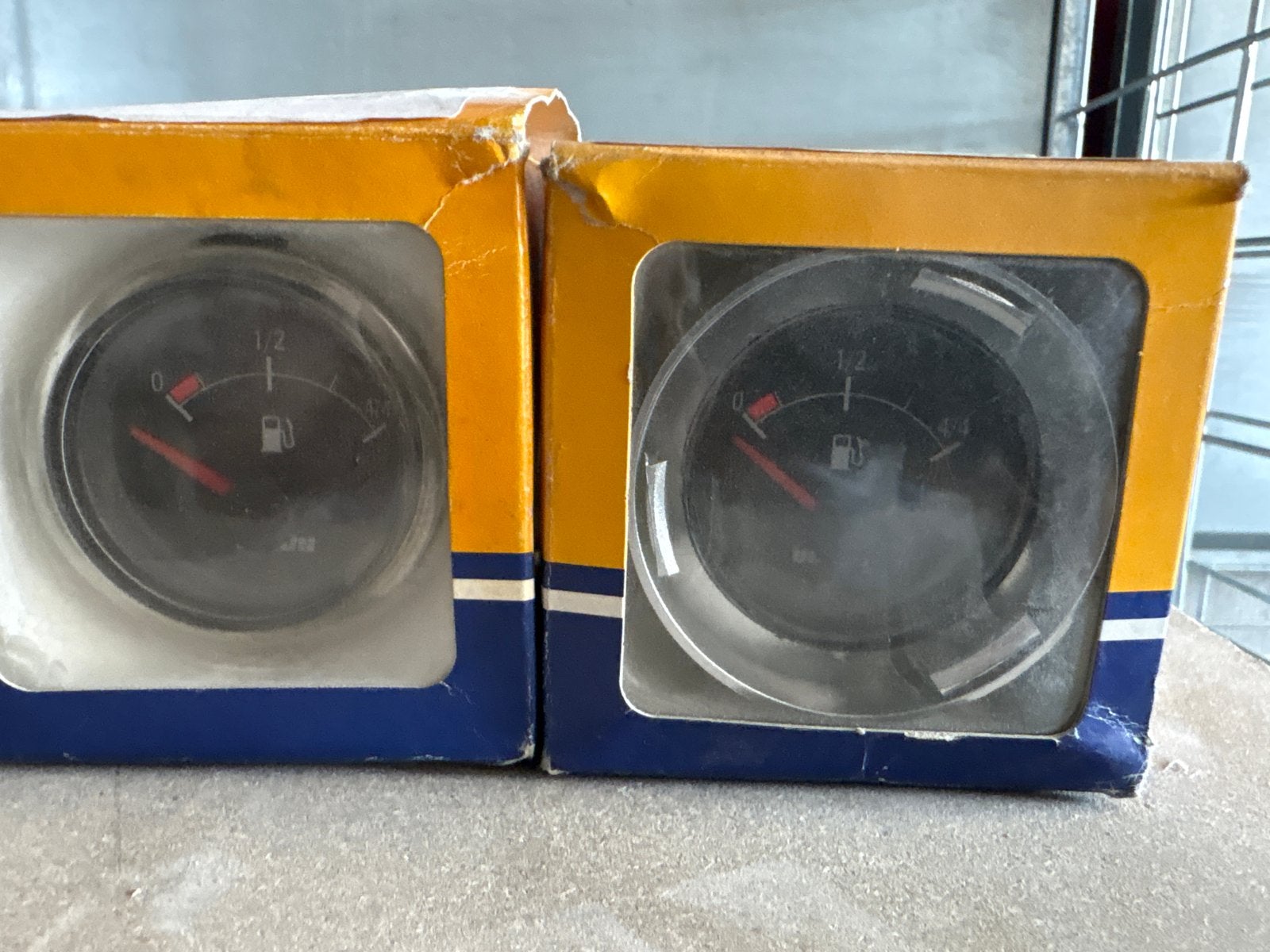 Vetus Brandstofmeter Zwart 24V D 52mm - Nieuw in doos, Ophalen of Verzenden, Nieuw, Overige automerken