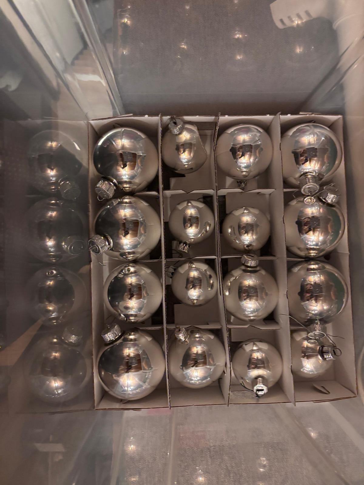 Zilver kleurige kerstballen, Diversen, Kerst, Ophalen, Gebruikt