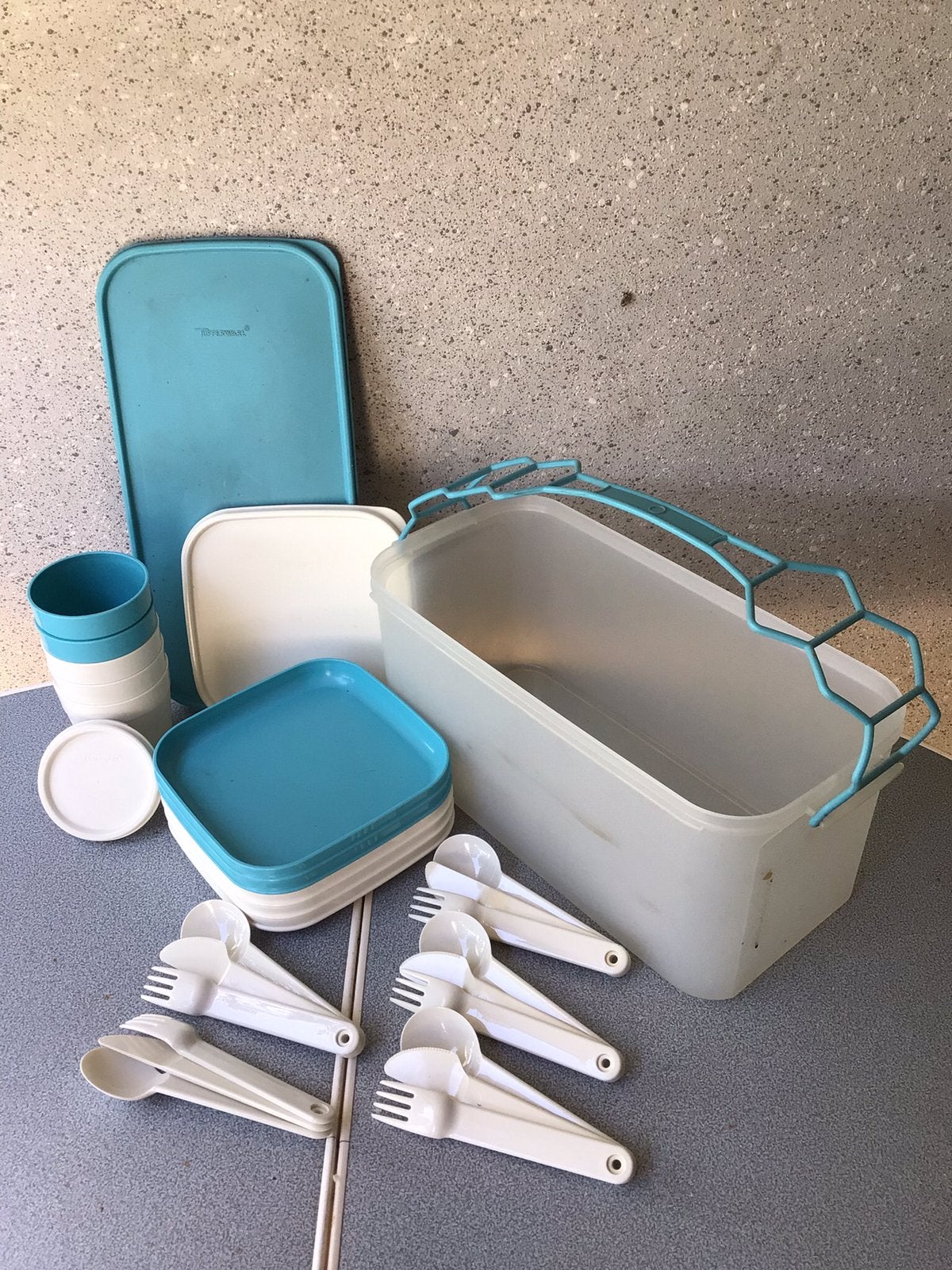 Tupperware servies camping \ picknick 5-delig, Ophalen, Bewaardoos, Wit, Zo goed als nieuw