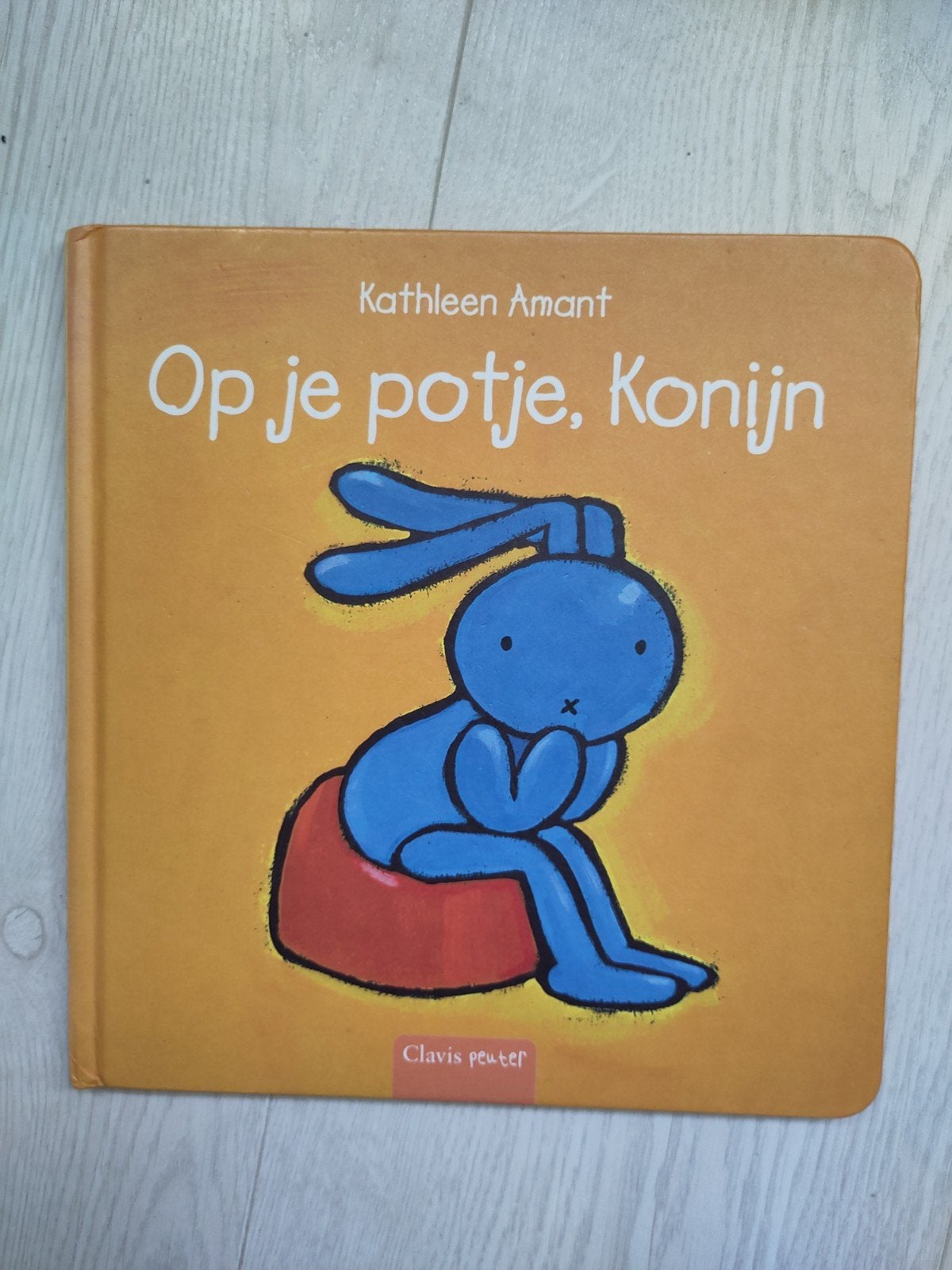 Op je potje, Konijn - Kathleen Amant (Clavis Peuter), Ophalen, Gelezen, Kathleen Amant, 2 tot 3 jaar