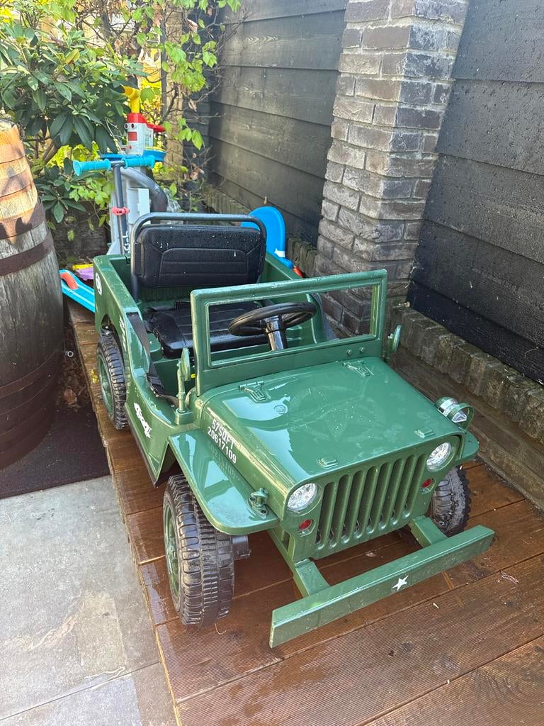 Elektrische kinderjeep met afstandsbediening (1-3 jaar), Ophalen of Verzenden, Gebruikt, Overige typen