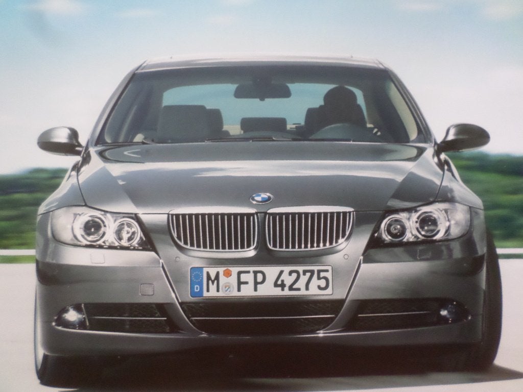 BMW Serie 3 320 325 330 E90 2004 Brochure, Boeken, Ophalen of Verzenden, Zo goed als nieuw, BMW