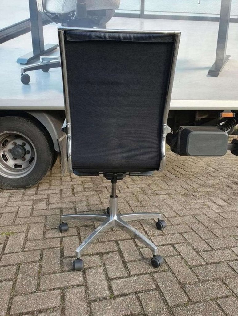 Zeer luxe bureaustoel / vergaderstoel echt leer!, Postbus, Zwart, Ophalen of Verzenden, Onbekend