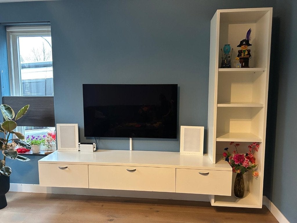 Maatwerk tv meubel - wit RAL 9010 - Zwevend, Ophalen, Gebruikt, 200 cm of meer, 200 cm of meer