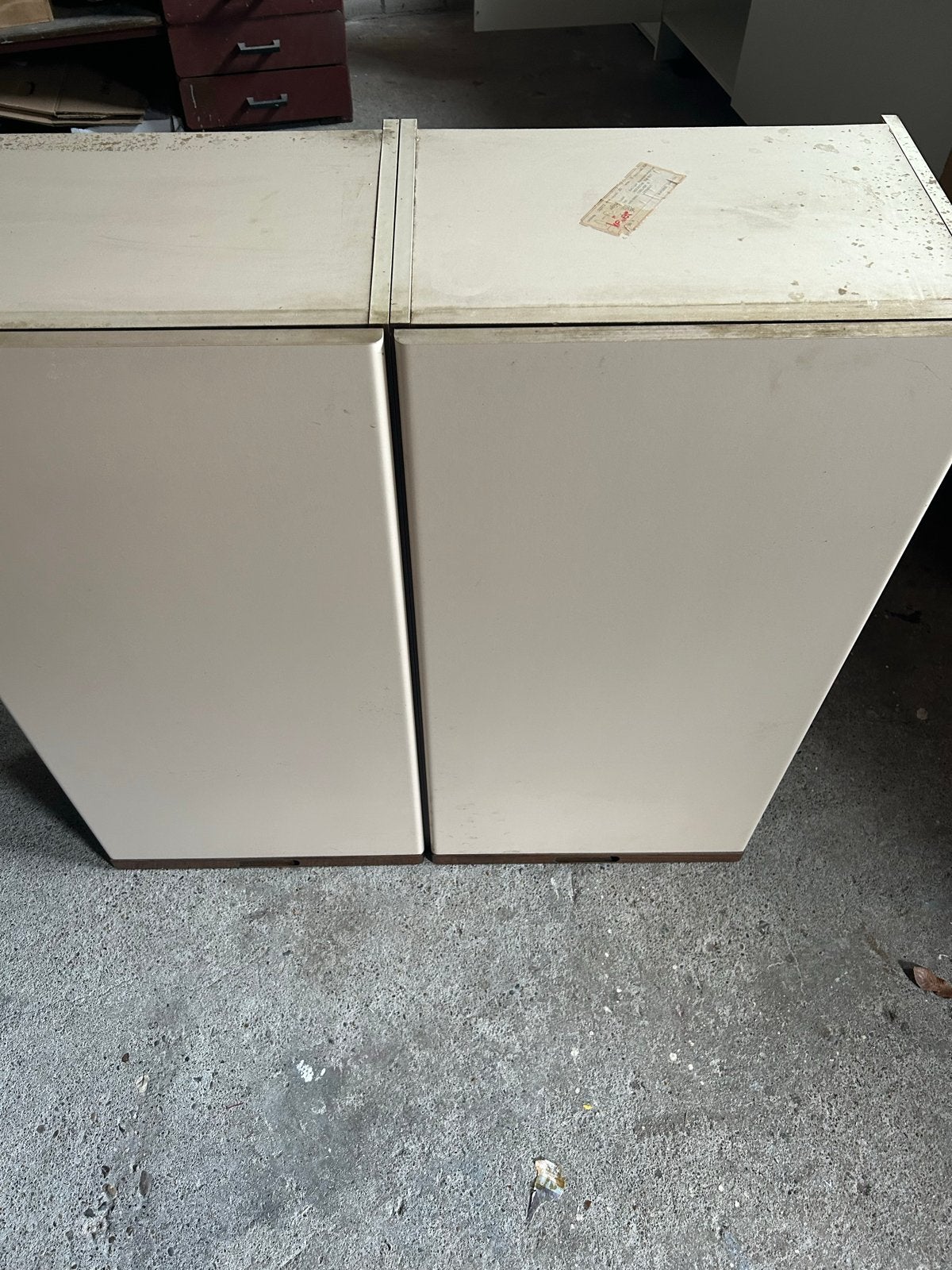 Gratis kast uit de garage, Ophalen, Gebruikt, Kunststof, Overige typen
