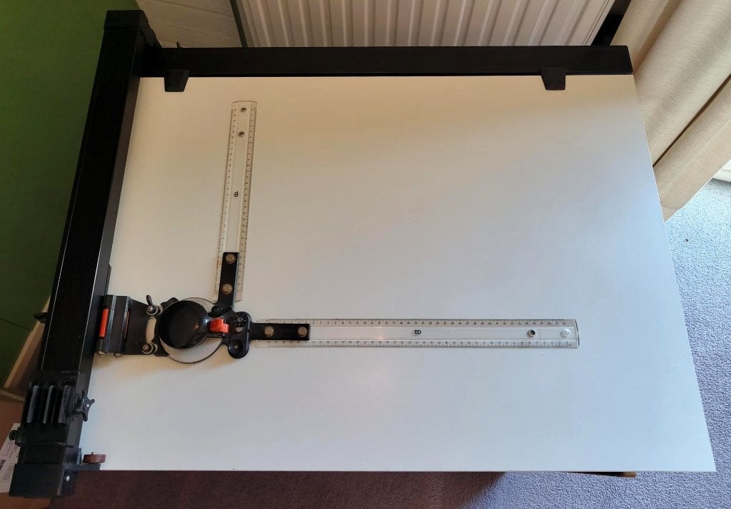 Tekentafel  (tafelmodel), Ophalen, Gebruikt