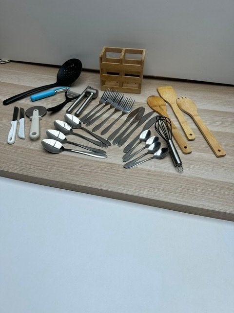 Keukenpakket met Bestek, 2 Pannen en Keukengerei, Ophalen of Verzenden, Gebruikt