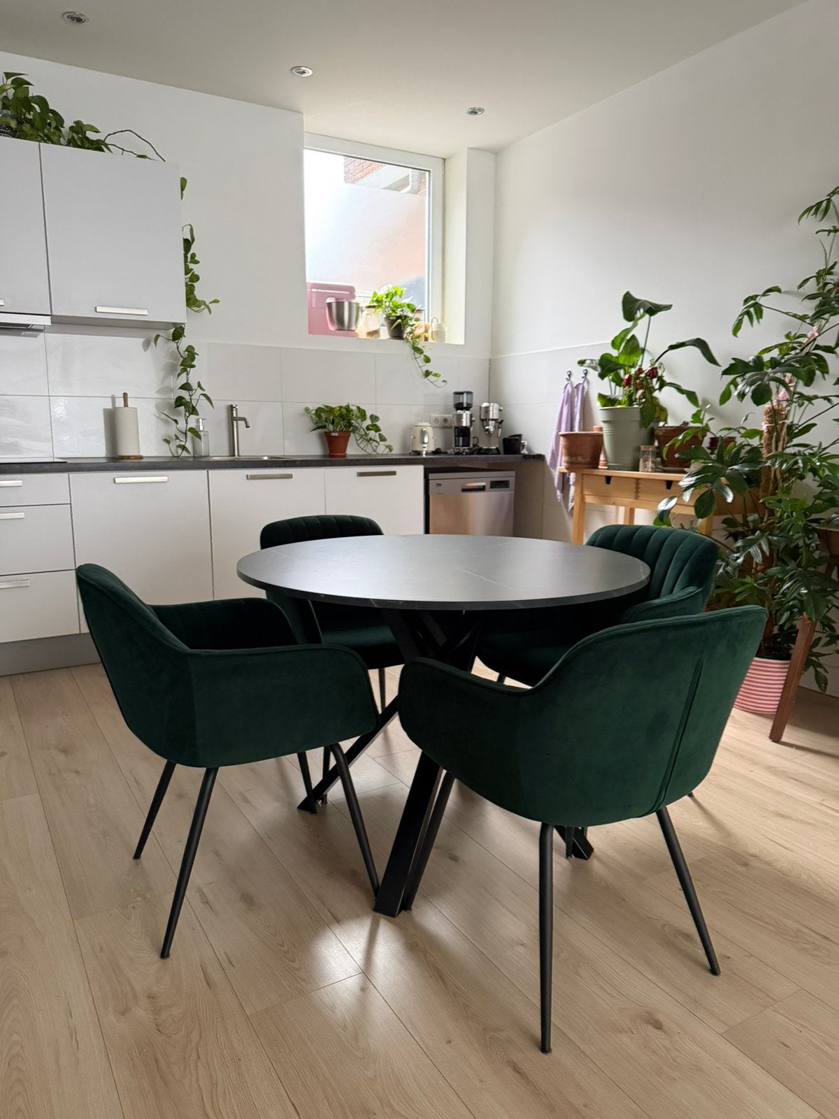 Ronde Eettafel IKEA MARIEDAMM, Huis en Inrichting, Tafels | Eettafels, Ophalen, Rond, Zo goed als nieuw, Vier personen