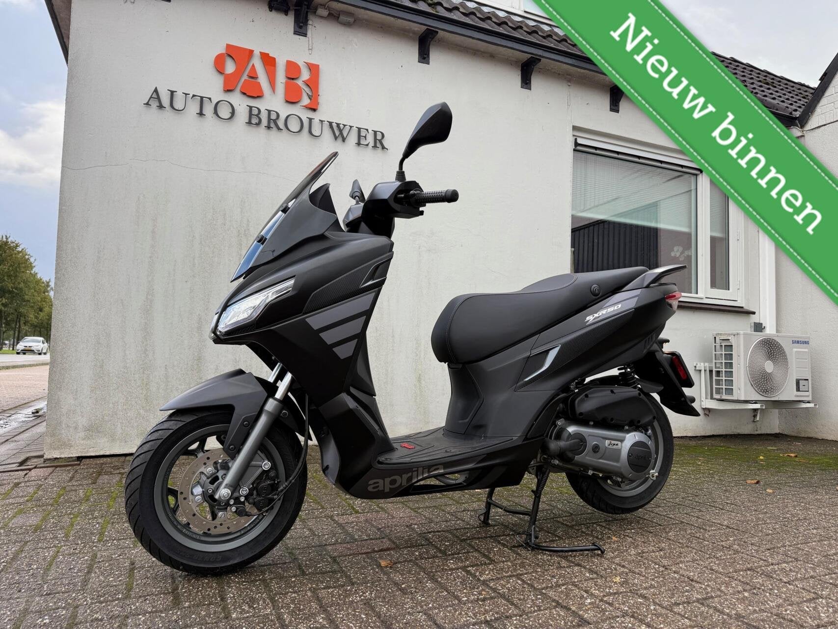 Aprilia Bromscooter SXR 50 Sport 54km/h | Nieuw, Gebruikt, Overige modellen, 49 cc, Benzine