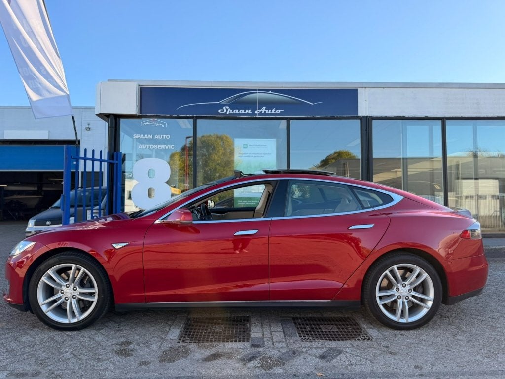 TESLA  MODEL S 85+ 421CH