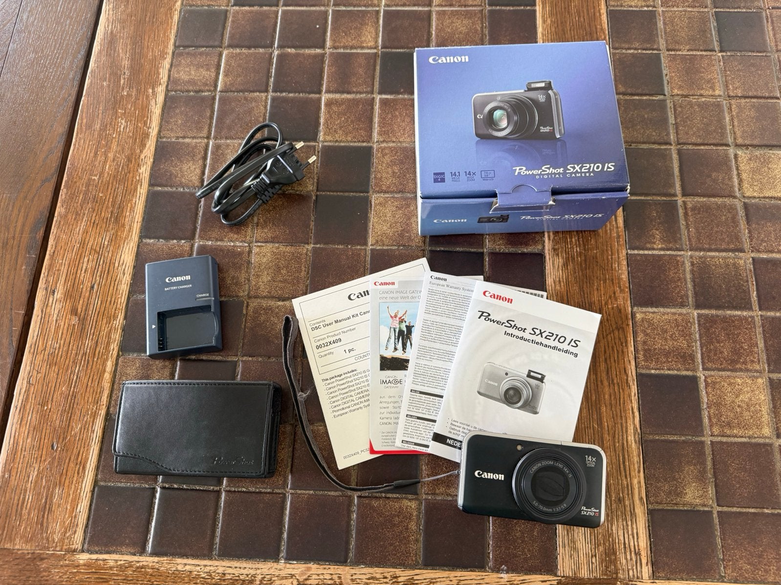 Canon powershot sx210 is, Ophalen of Verzenden, Zo goed als nieuw, Canon, 8 keer of meer