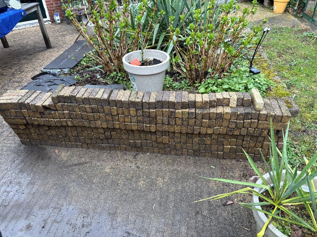 180 klinkers geel 20 x 7 cm (ongeveer 2,5 m2), Ophalen, Gebruikt, Klinkers, Minder dan 5 m²