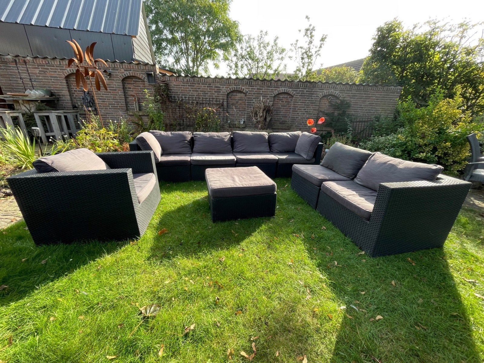 Ruime 8-delige loungeset met kussens en tafel/voetenbank, Tuin en Terras, Ophalen of Verzenden, Kunststof, 7 zitplaatsen