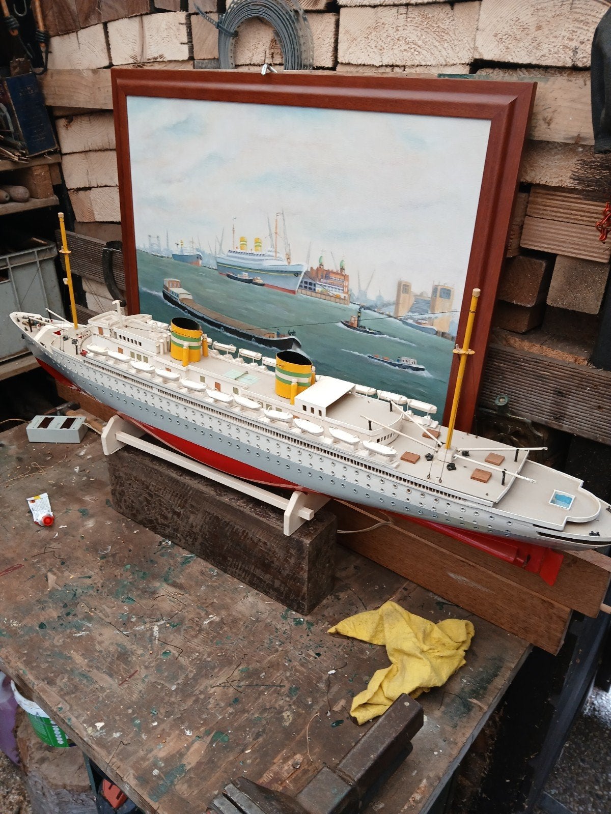 H.A.L. nostalgie, Ophalen