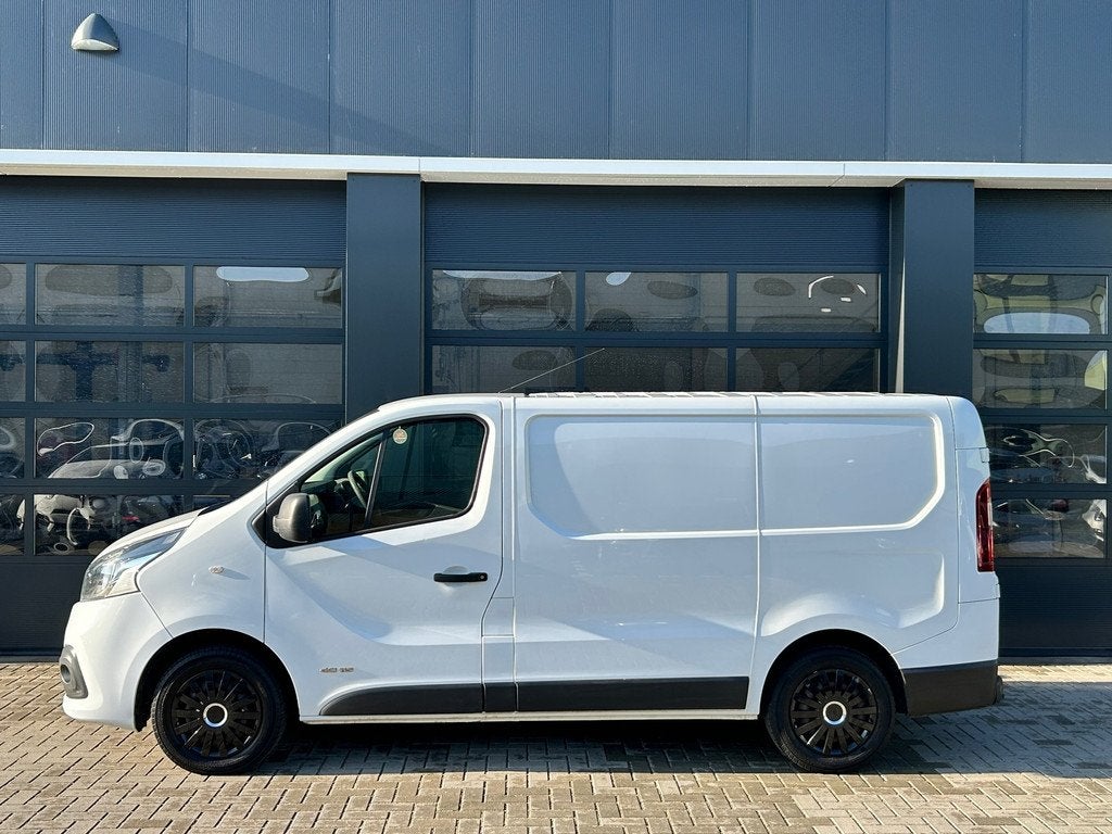 Renault Trafic 1.6 dCi T29 L1H1 Koelwagen - Frigo - Kühlwag, Voorwielaandrijving, Euro 5, Gebruikt, Zwart