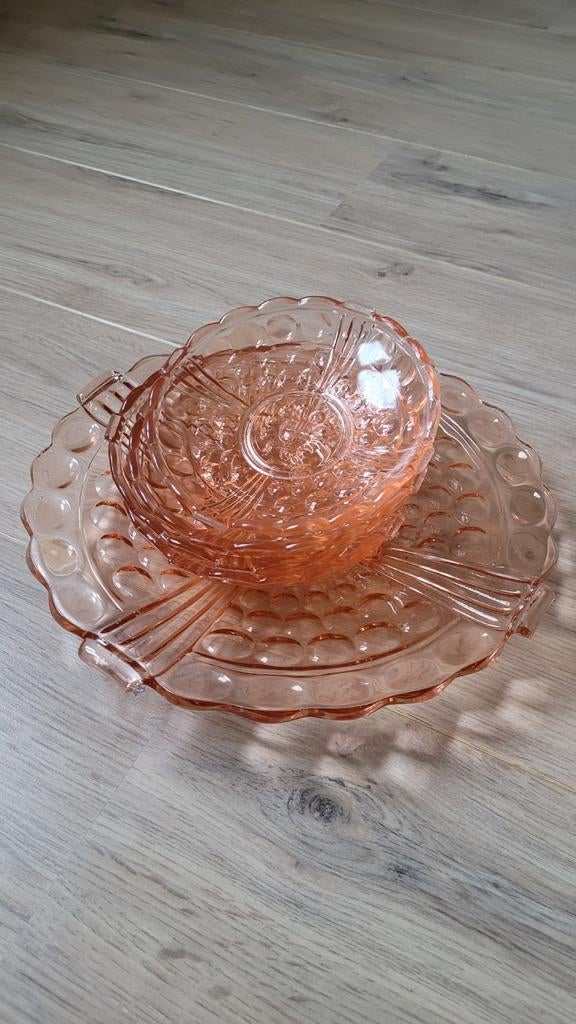 Vintage art deco bordjes roze persglas: 1 groot en 4 klein, Antiek en Kunst, Ophalen of Verzenden