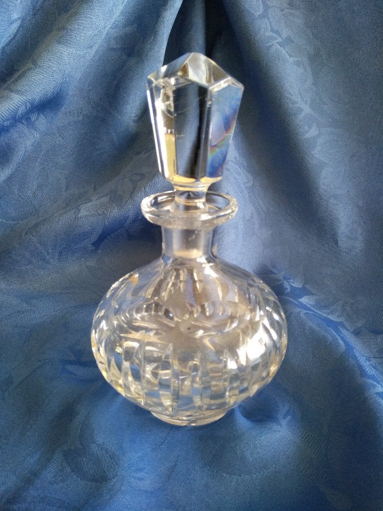 KARAFJE en stop van geslepen kristal, totaal 18 cm hoog, Antiek en Kunst, Ophalen of Verzenden