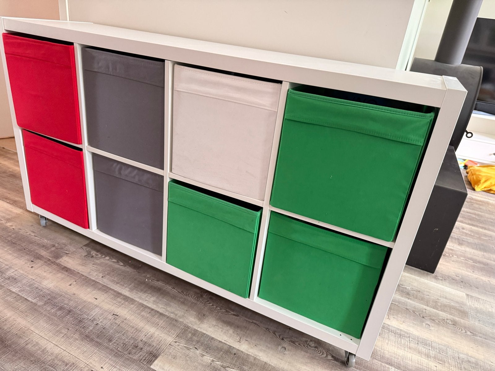 IKEA kast met 8 vakken, inclusief manden en wielen, Ophalen of Verzenden, Gebruikt