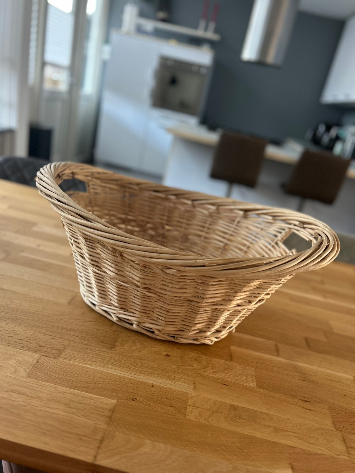 Rieten mand - gratis, Ophalen, Zo goed als nieuw, Rechthoekig, Riet