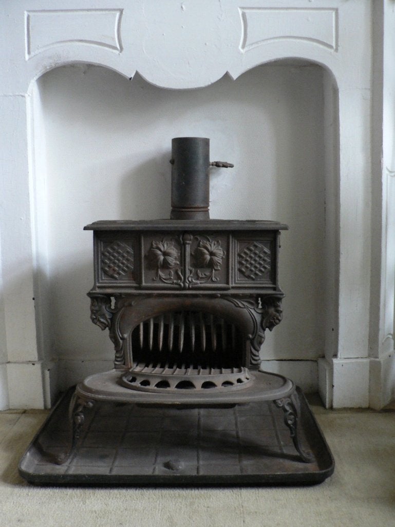 Queen Anne ("Queenie") antieke gietijzeren kachel (ca 1890), Huis en Inrichting, Kachels, Ophalen, Gebruikt, Overige brandstoffen