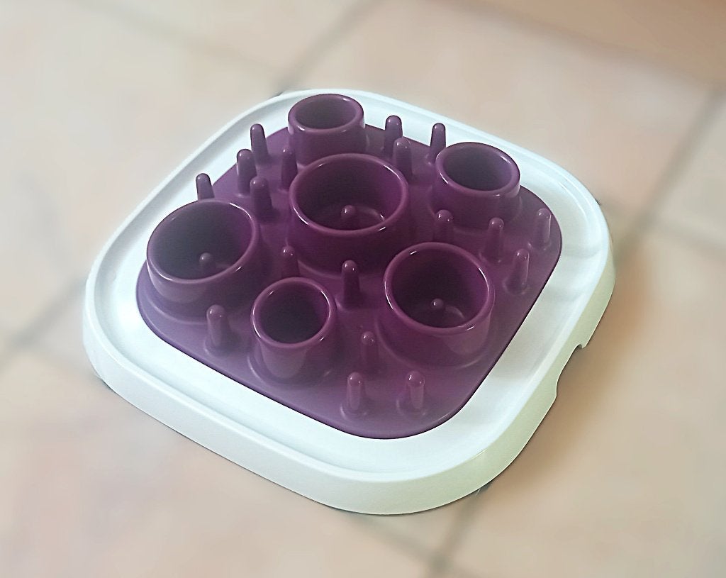 Savic Enigma Medium - Voerpuzzel - slowfeeder hond / kat, Dieren en Toebehoren, Ophalen of Verzenden, Anti-schrok