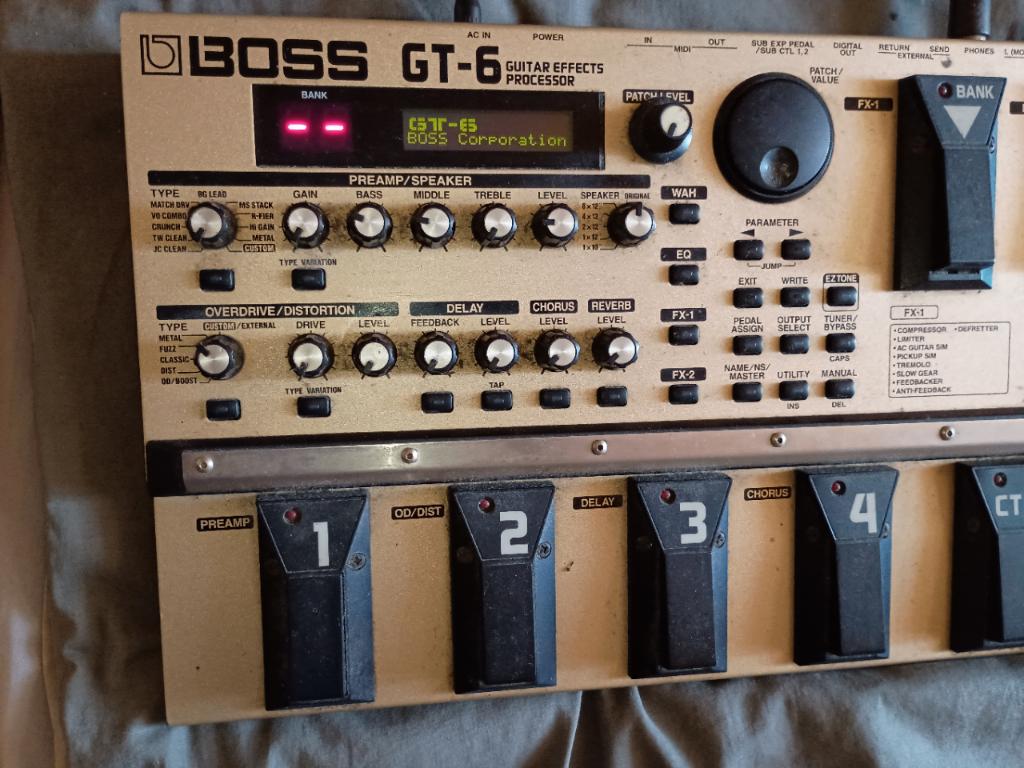 Boss GT-6 Guitar effects processor, Ophalen, Gebruikt