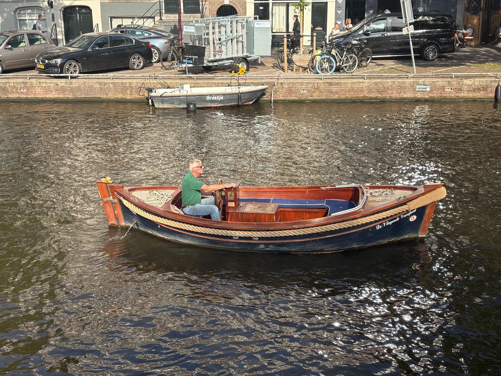 Foto 3 van Breedendam 20 sloep incl. nieuwe kussenset en 2x dekzeilen