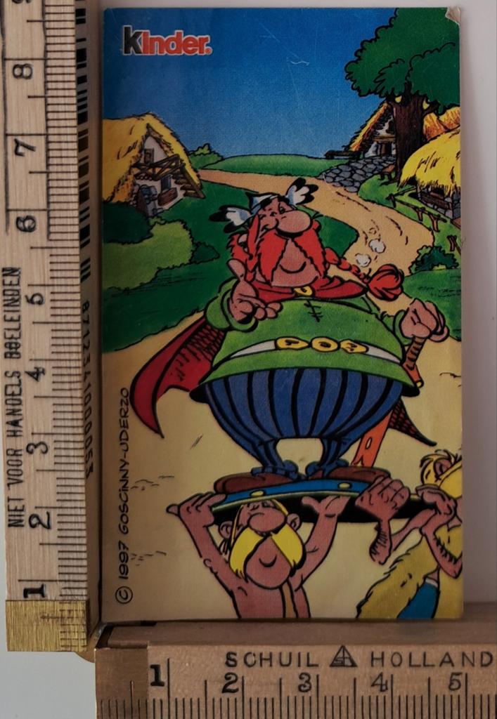 Vintage sticker Astrix en Oblix Heroix strip Kinder merk, Ophalen of Verzenden, Zo goed als nieuw