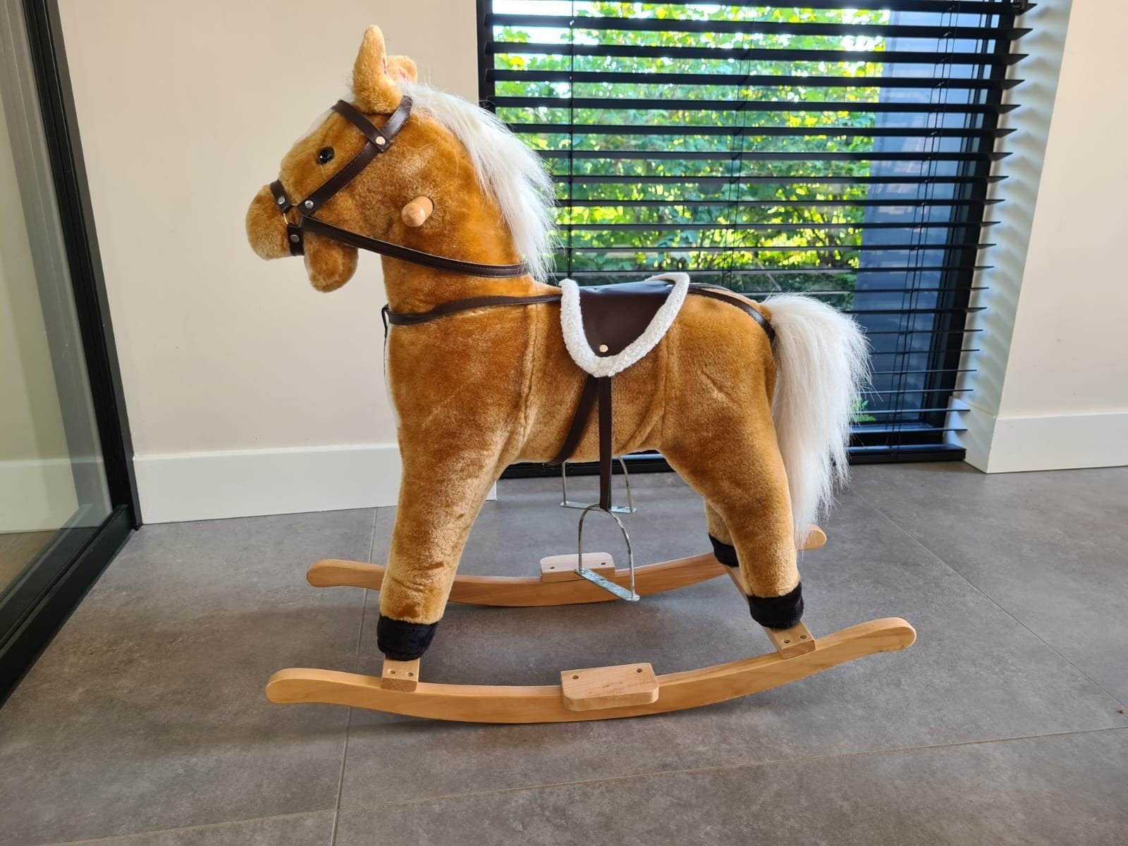 ZGAN Roba Schommelpaard / hobbelpaard met geluid, Ophalen, Zo goed als nieuw, Overige typen, Met geluid