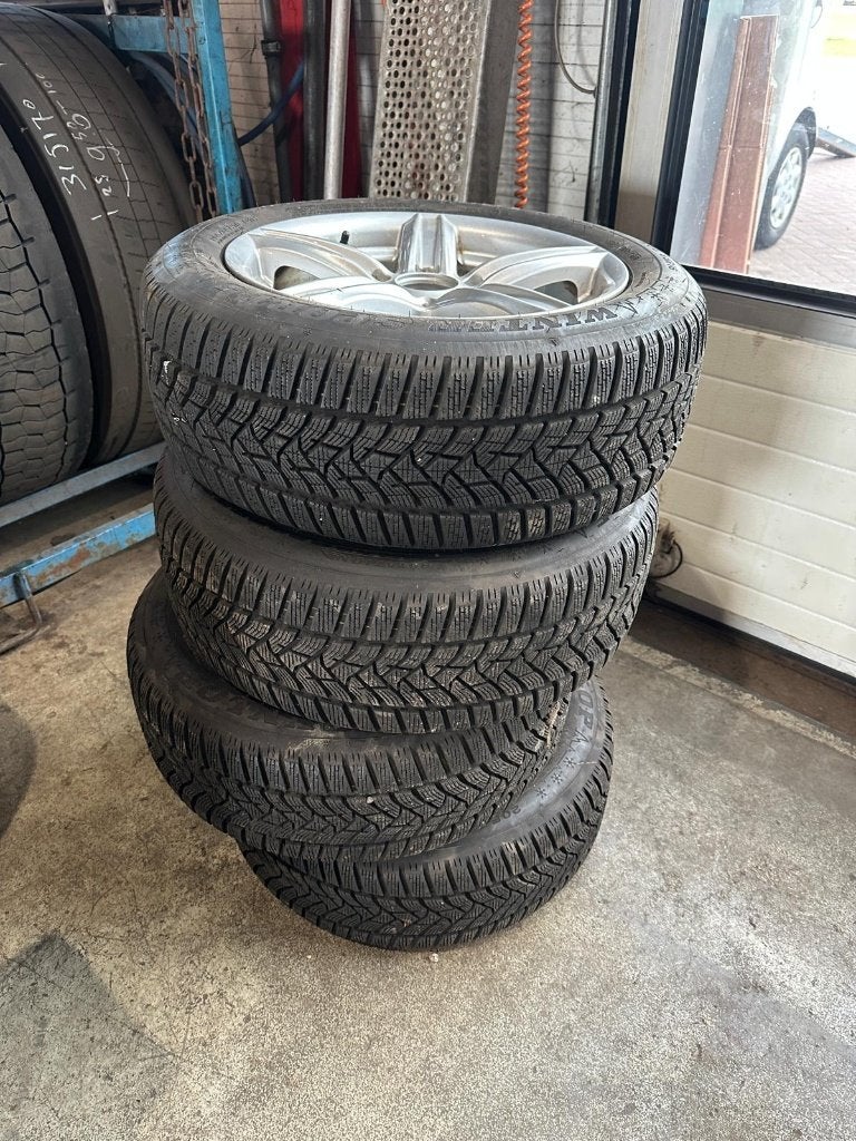 Winterbanden set met velgen 205/55 R 16 inch, Ophalen